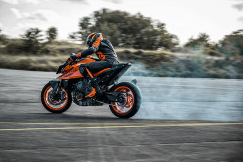 KTM 990 Duke - 2024 (56)