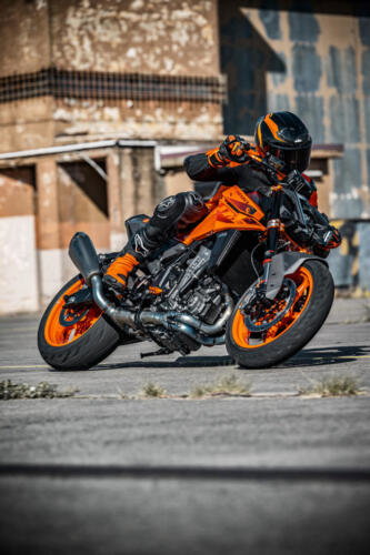 KTM 990 Duke - 2024 (63)