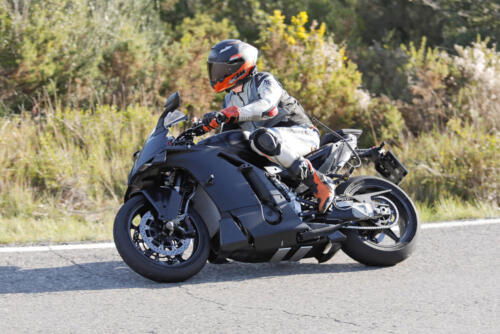 KTM 990 RC R Erlkönig (9)