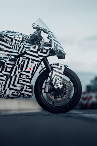 KTM 990 RC R PROTOTYPE (18)