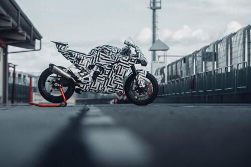 KTM 990 RC R PROTOTYPE (20)