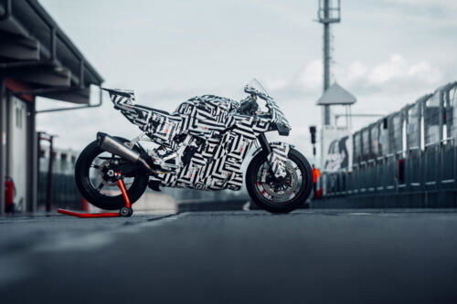 KTM 990 RC R PROTOTYPE (21)