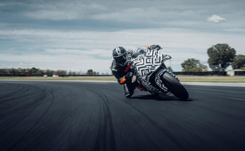KTM 990 RC R PROTOTYPE (46)