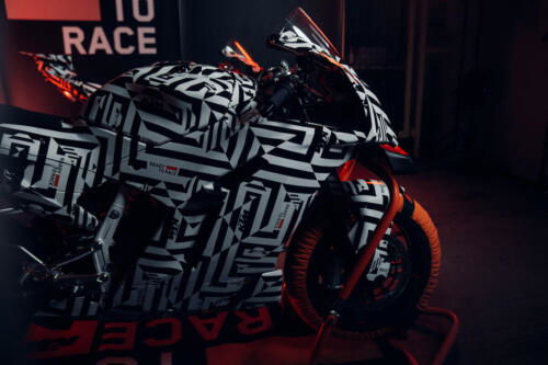 KTM 990 RC R PROTOTYPE (7)