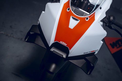 KTM-990-RC-R-Track-2026_Detail_18
