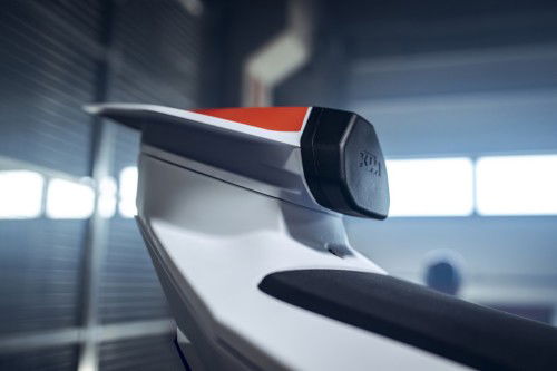 KTM-990-RC-R-Track-2026_Detail_25