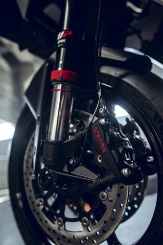 KTM-990-RC-R-Track-2026_Detail_59