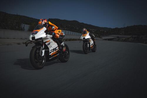 KTM RC 8C - 2024 (15)