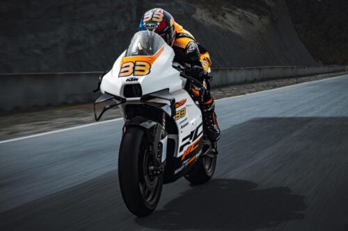 KTM RC 8C - 2024 (23)