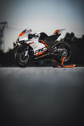 KTM RC 8C - 2024 (24)