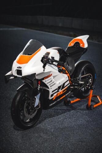 KTM RC 8C - 2024 (28)