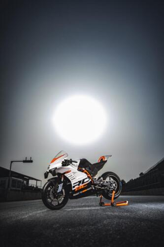 KTM RC 8C - 2024 (30)