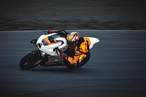 KTM RC 8C - 2024 (7)