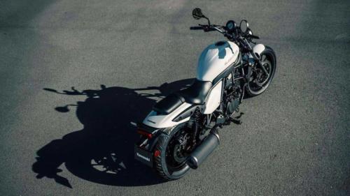 Kawasaki Eliminator SE 400 (7)