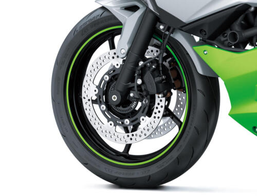 Kawasaki Ninja 7 Hybrid (32)