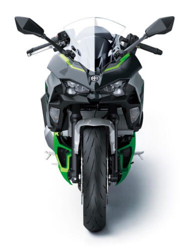 Kawasaki Ninja 7 Hybrid (40)