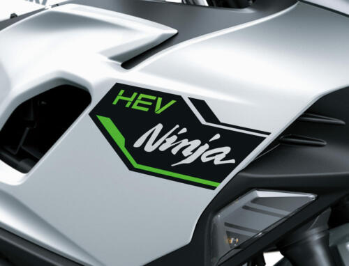 Kawasaki Ninja 7 Hybrid (8)