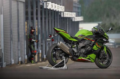 Kawasaki ZX-4RR KRT Edition (8)