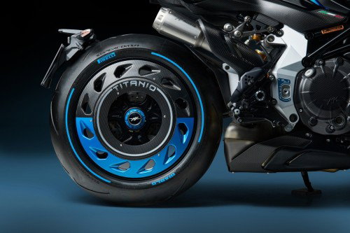 MV Agusta Rush Titanio - 2026 (14)