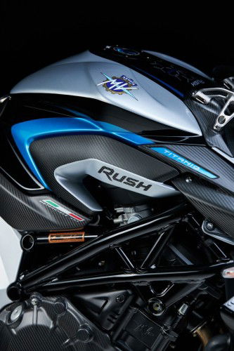 MV Agusta Rush Titanio - 2026 (16)