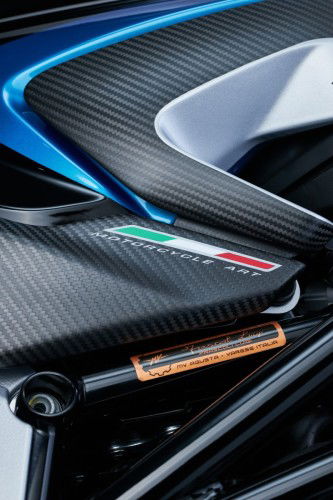 MV Agusta Rush Titanio - 2026 (27)