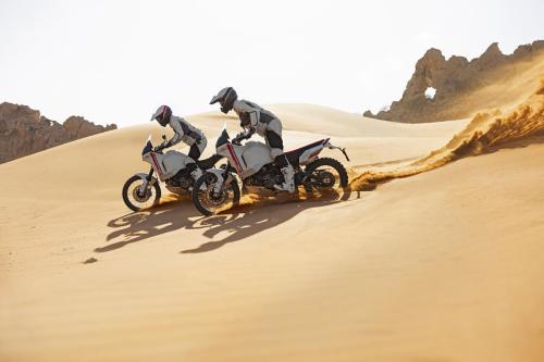 MY22_Ducati_Desert_X_173_UC356480_High