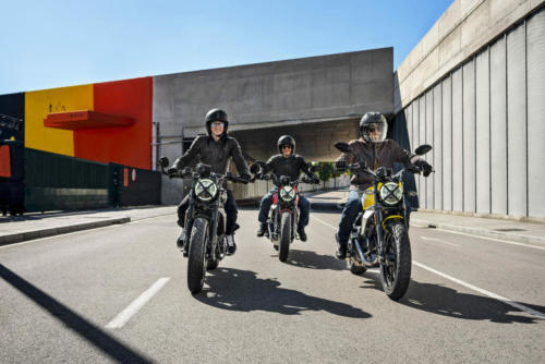 MY23_DUCATI_SCRAMBLER_2G-_10__CUT_UC456751_High