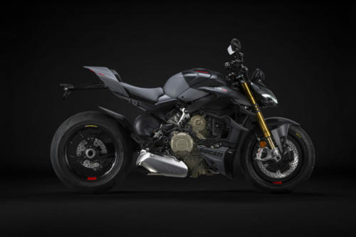 MY23_Ducati_Streetfighter_V4S _6__UC445891_High