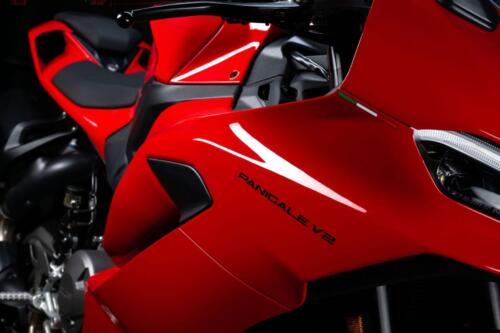 MY25_PANIGALE_V2_DETAILS _1__UC719951_High