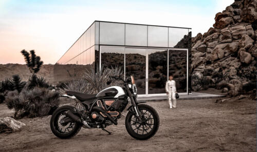 MY25_SCRAMBLER_RIZOMA_05_UC707089_High