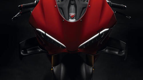 MY26_PANIGALE_V4_CARBON _3__UC761001_High