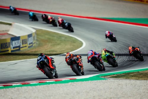 Maverick Viñales auf der KTM RC16 im Mittelfeld – MotoGP Catalunya GP Barcelona 2026 Rennaction