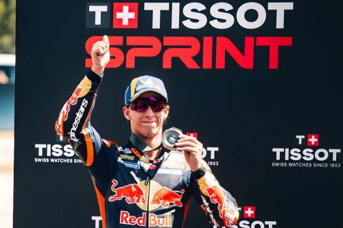 Pedro Acosta feiert Sprint-Sieg auf dem Podium – MotoGP Catalunya GP Barcelona 2026 Tissot Sprint