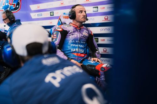 Jack Miller ohne Helm in der Prima Pramac Yamaha Box – MotoGP Catalunya GP Barcelona 2026