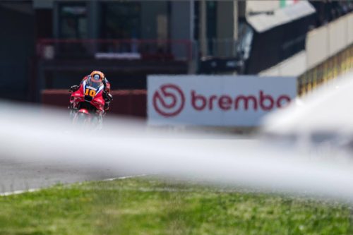 Luca Marini auf der Honda RC213V Heckansicht mit Brembo-Banner – MotoGP Italien GP Mugello 2026