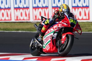 Joan Mir auf der Honda RC213V am Kurveneingang, Startnummer 36 auf der Frontverkleidung – MotoGP San-Marino-GP Misano 2026