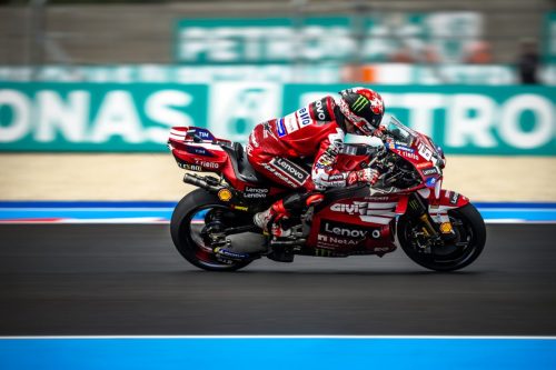 Francesco Bagnaia auf der Ducati Desmosedici GP26 auf der Strecke – MotoGP Ungarn GP Balaton Park 2026