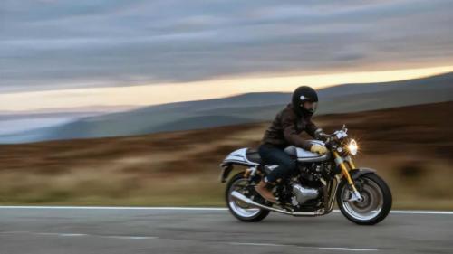 Norton Commando 961 (5)