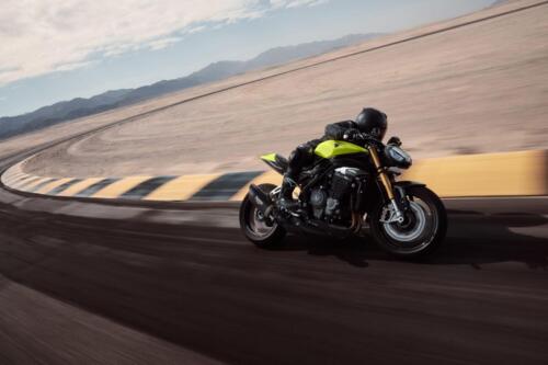 OE_SpeedTriple1200RX_MY25_06435_JP