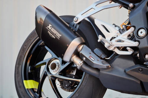 OE_SpeedTriple1200RX_MY25_08298_JP