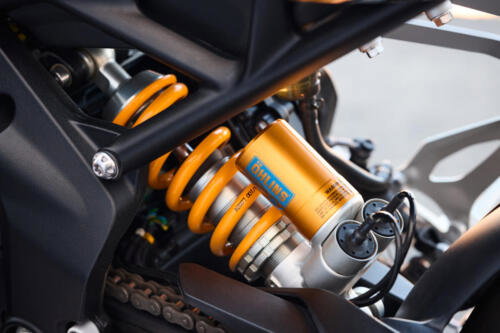 OE_SpeedTriple1200RX_MY25_08332_JP