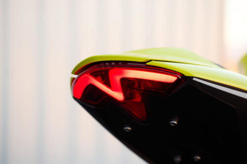 OE_SpeedTriple1200RX_MY25_08343_JP
