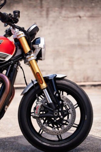 OE_SpeedTwin1200RS_MY25_001858_JP