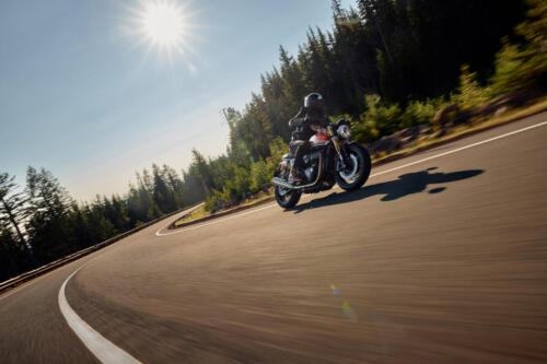 OE_SpeedTwin1200RS_MY25_003392_JP