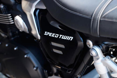 OE_SpeedTwin1200_MY25_002497_JP