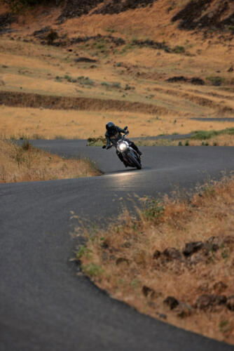 OE_SpeedTwin1200_MY25_008162_JP