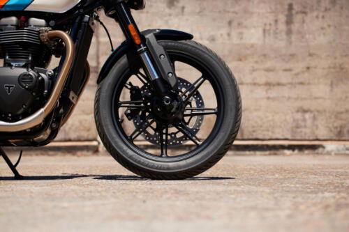 OE_SpeedTwin900_MY25_000095_JP