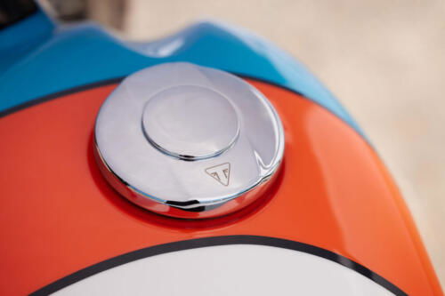 OE_SpeedTwin900_MY25_000121_JP