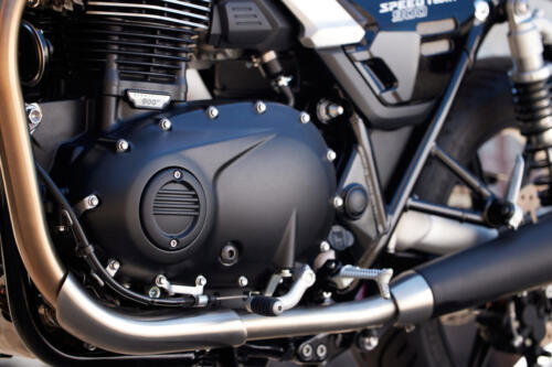 OE_SpeedTwin900_MY25_000248_JP