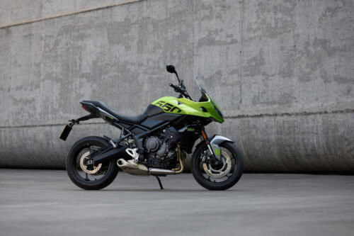 OE_TigerSport660_MY25_70037_JP